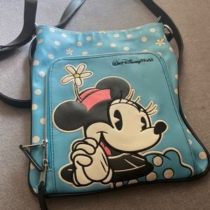 Minnie Mouse crossbody purse